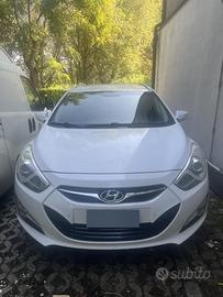 Hyundai i 40 2014 diesel cambio manuale