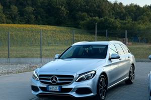 Mercedes-Benz C 220 bluetec