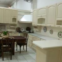 Expo' cucina comp. stock 243 angolare con penisola