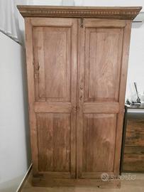 Armadio Antico dell'800  – Stile rustico