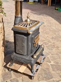 "Parlor Stove" di ghisa
