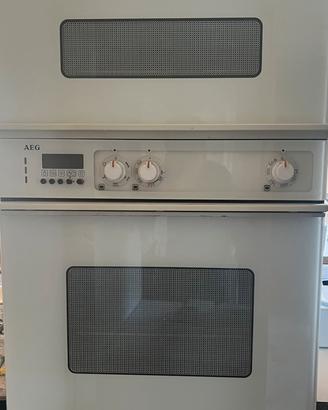 Colonna forno doppio AEG