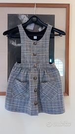 Vestito "Primark" per bambine di 6-7 anni.