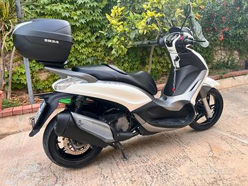 Piaggio Beverly 2014 – Perfetto, pronto all’uso