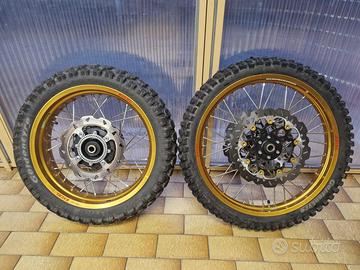 Ruote Cerchi Tubeless Africa Twin e Transalp 750