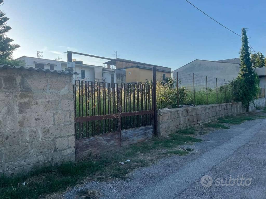 Terreno di 427 m² a Marcianise - Vista 3
