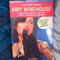 Libro Amy Winehouse di Chas Newkey-Burden