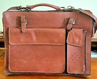 Valigetta vintage 24H in pelle marrone