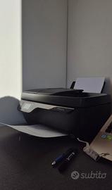 Stampante HP OfficeJet 3830 Multifunzione - WiFi