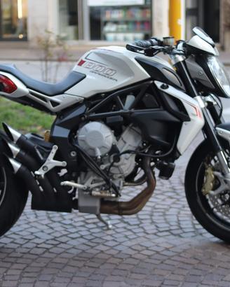 MV Augusta Dragster 800