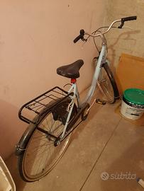 Bicicletta weg donna