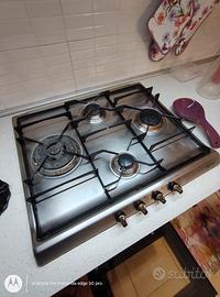 Piano cottura incasso Smeg 4 fuochi 