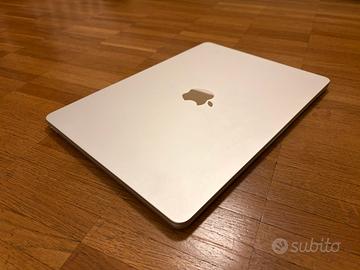 MacBook Air 13" M4, 16 GB, 512 SSD, Garanzia Apple