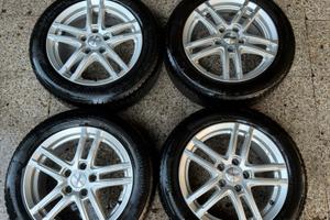 Gomme dunlop + cerchi dezent in lega