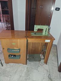 Macchina per Cucire con mobile