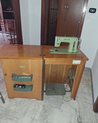 Macchina per Cucire con mobile
