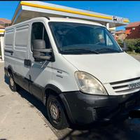 Iveco daily minivan