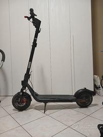 monopattino elettrico