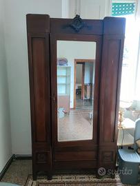 Armadio vintage in legno anni '40/'50 con specchio