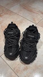 balenciaga track 40