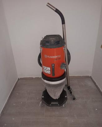 aspirapolvere Husqvarna DE 110 