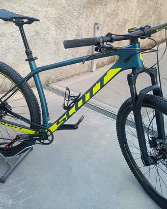 MTB DA 29 MARCA SCOTT  SCALE 940 ( nuova)