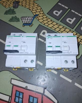 INTERRUTTORI AUTOMATICI CON BLOCCO DIFFERENZIALE