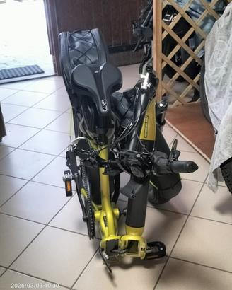 Bici elettrica pieghevole