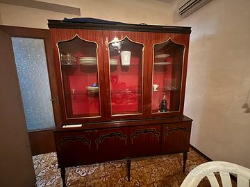 Credenza con vetrina  anni ‘60 in palissandro