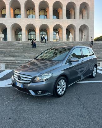 Mercedes B180 bz  AUTOM.euro6 Unipro’Pari Al Nuovo