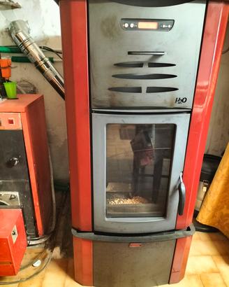 Termostufa a pellet 22kw