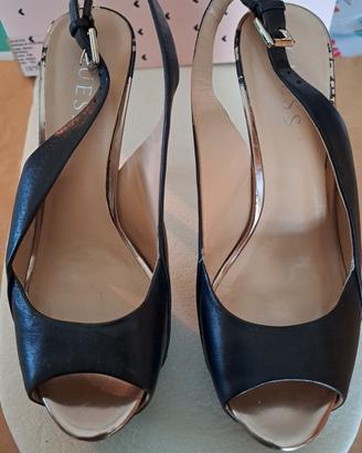 Sandali Guess