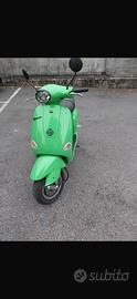 Vespa ET4 125