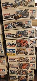 Tamiya 1/12 moto Gp Honda Yamaha  V. Rossi