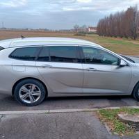 Opel insignia 1.6 
