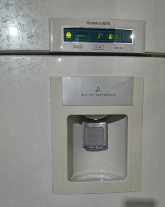 frigorifero LG no frost Americano come NUOVO 