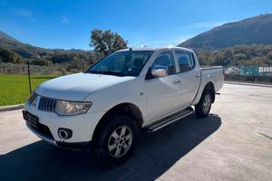 Mitsubishi L200 2.5 DI-D/136CV DC
