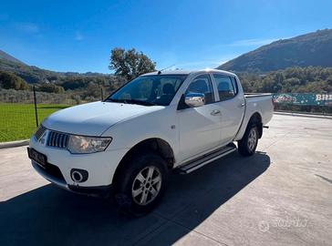 Mitsubishi L200 2.5 DI-D/136CV DC