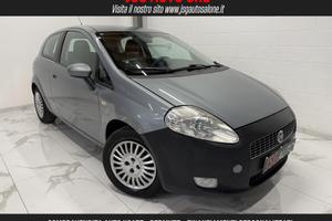 Fiat Grande Punto 1.4 Starjet 16V 3 porte Dynamic