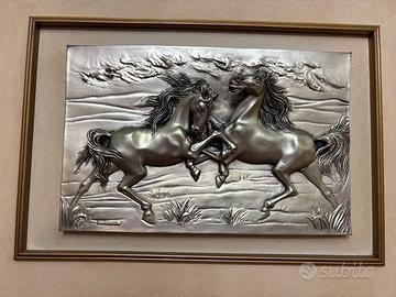 Quadro con cavalli in rilievo