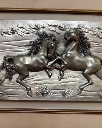 Quadro con cavalli in rilievo