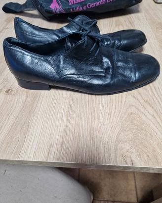 scarpe da ballo.