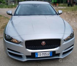 Jaguar xe (x760) - 2016