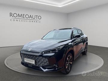 MG HS HEV Luxury