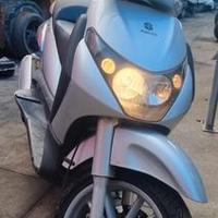 Beverly 250 (intero no ricambi)