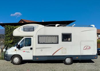 Camper RollerTeam Pegaso Garage