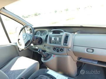 Opel VIVARO 2.5 CDTI versione 29 2010
