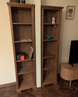 Libreria in legno massello