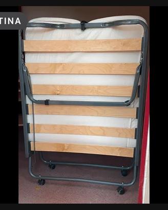 Letto singolo richiudibile con ruote