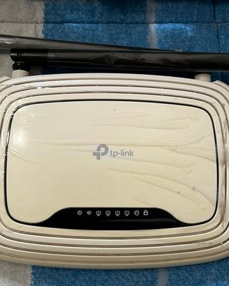 TP-Link TL-WR841N Router wi-fi